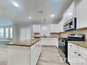 703 Independence Ln in Acworth, GA - Building Photo - Building Photo