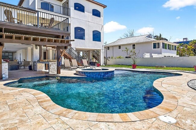 3532 W Shell Point Rd in Ruskin, FL - Building Photo - Building Photo