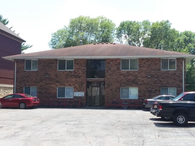 1444 W 16th St in Davenport, IA - Building Photo - Building Photo