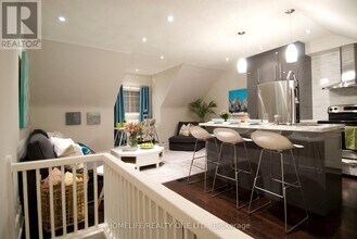 1202 Gerrard St E in Toronto, ON - Building Photo - Building Photo