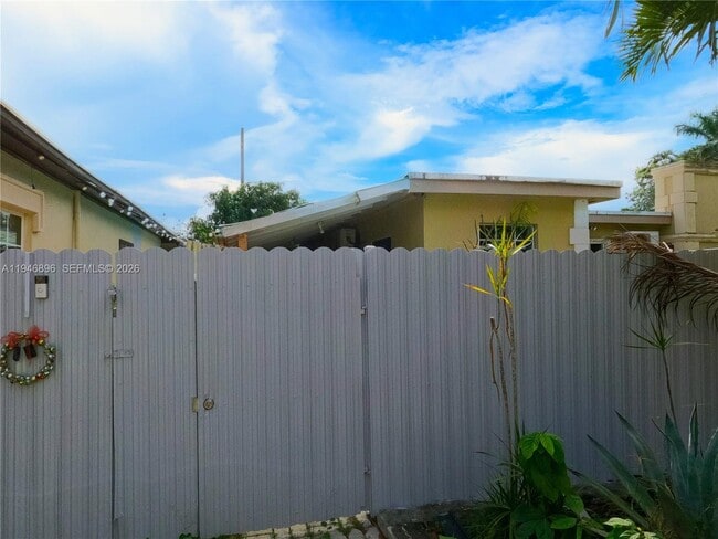 4636 Holt Rd in West Palm Beach, FL - Building Photo - Building Photo