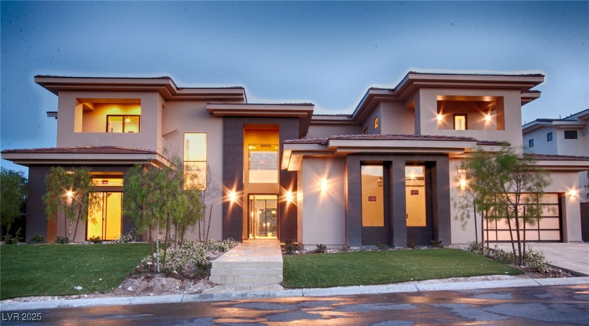 7450 Yonie Ct in Las Vegas, NV - Building Photo