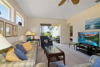 20846 Queen Alexandra Dr in Leesburg, FL - Building Photo - Building Photo