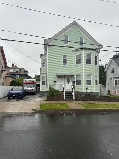 property at 271 Massachusetts Ave