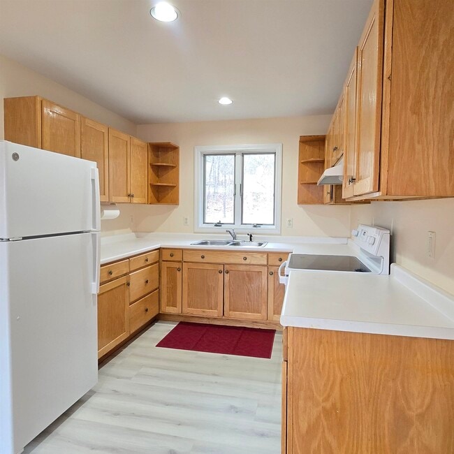 126 Range Rd in Alton, NH - Building Photo - Building Photo