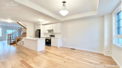 5950 Saigon St in Mississauga, ON - Building Photo - Building Photo