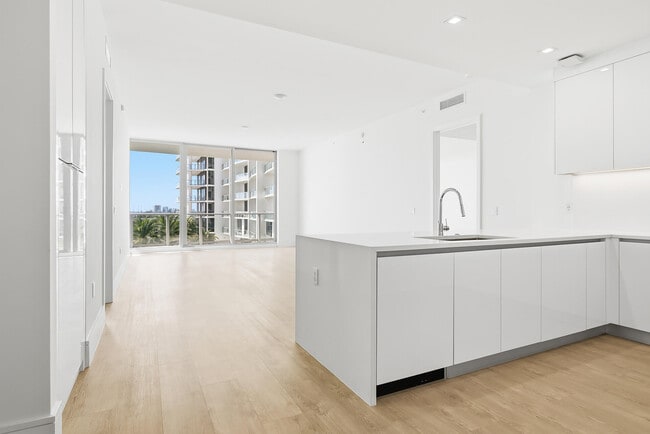 property at 220 Lake Shore Dr