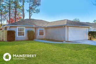 7767 Pikes Peak Dr in Jacksonville, FL - Building Photo - Building Photo