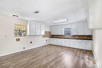 26785 FM 2090 in Splendora, TX - Building Photo - Building Photo