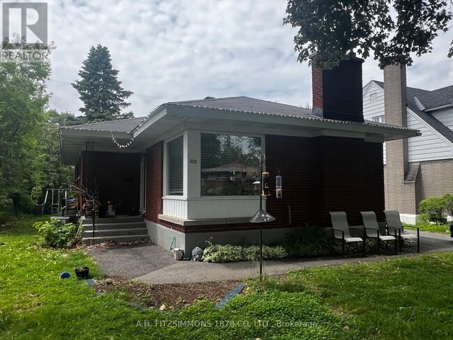 property at 1222 Major St