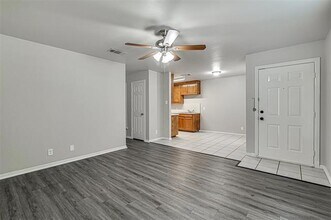 615 Race St in Crowley, TX - Building Photo - Building Photo