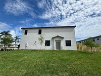 23175 SW 130th Ave in Miami, FL - Building Photo - Building Photo