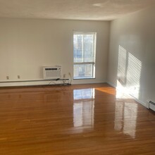 260 Mount Auburn St in Watertown, MA - Building Photo - Building Photo