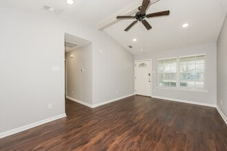 808 Quinette Dr in Seagoville, TX - Building Photo - Building Photo