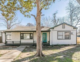 405 S Brazos St in Weatherford, TX - Building Photo