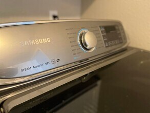 2078 Shadow Rock Dr in Humble, TX - Building Photo - Building Photo