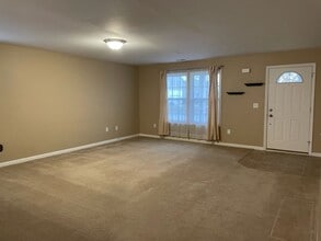 8359 Lausen Ln in Richland, MI - Building Photo - Building Photo