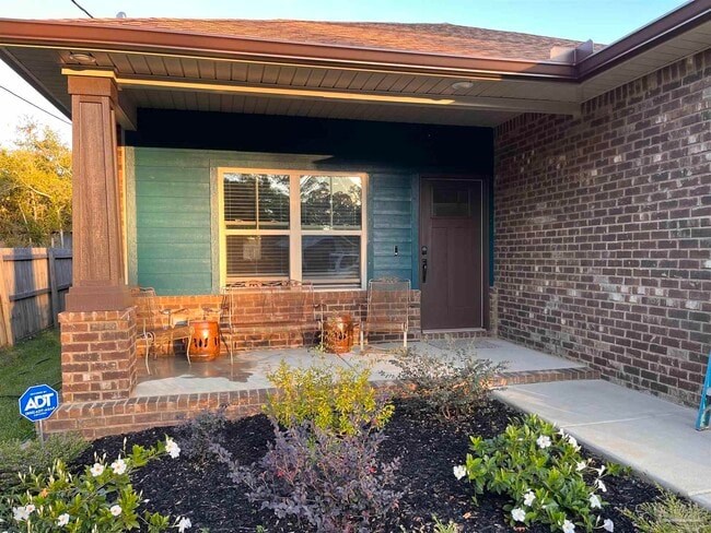 property at 3034 N 20th Ave