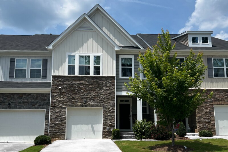 1414 Southpoint Trl in Durham, NC - Building Photo