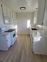 16307 Gramercy Pl, Unit 2 Apartamentos