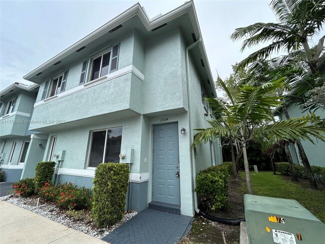 property at 1924 Alamanda Way