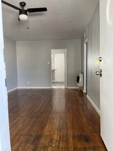 8170 Valley View Dr in El Paso, TX - Foto de edificio - Building Photo