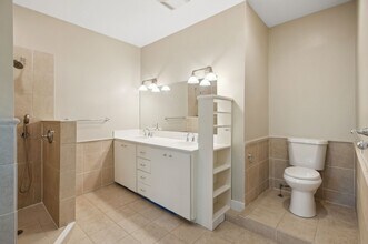 2078 Linden Ave in Highland Park, IL - Building Photo - Building Photo