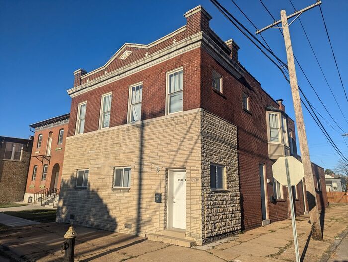 7501 Michigan Ave in St. Louis, MO - Foto de edificio