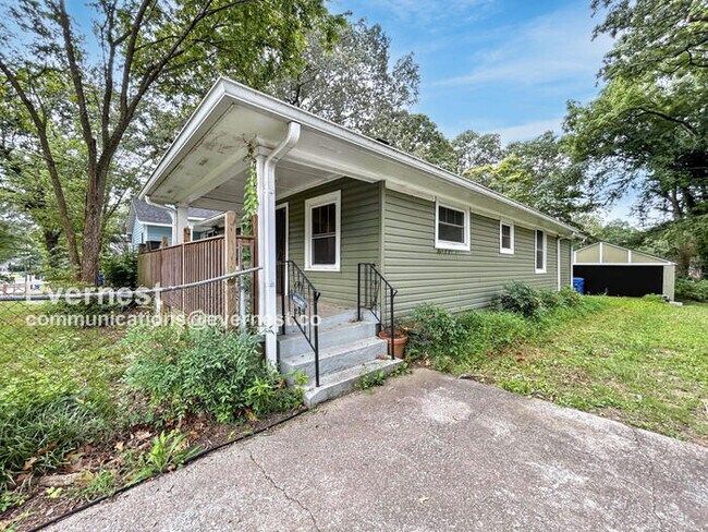 706 S Grand Ave NW in Atlanta, GA - Building Photo - Building Photo