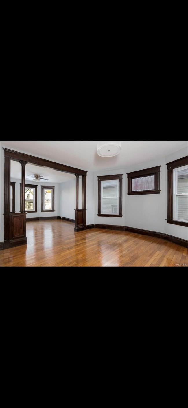 431 Hoyt St, Unit Hoyt Lower Apartment