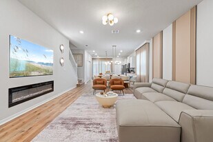 15996 Cape Coral Lp in Clermont, FL - Building Photo