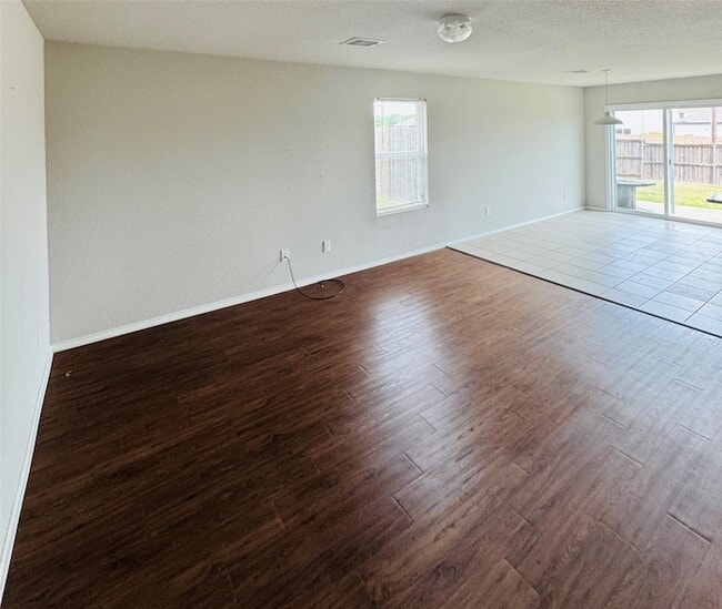 114 Brushy Creek Ln in Terrell, TX - Building Photo - Building Photo