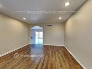 6730 E Sweetwater Ave in Scottsdale, AZ - Building Photo - Building Photo