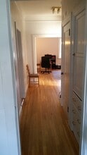 51 Manchester Rd, Unit 2 in Brookline, MA - Foto de edificio - Building Photo