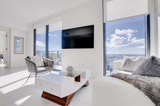 501 NE 31st St in Miami, FL - Building Photo - Building Photo