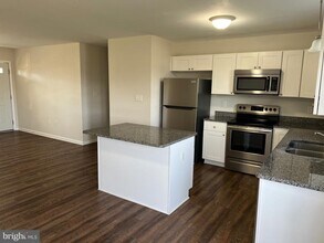 189 Neptune Wy in Bunker Hill, WV - Building Photo - Building Photo