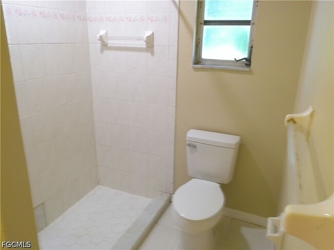property at 1441 SE 11th St