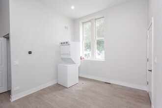 818 W 18th St-Unit -1R in Chicago, IL - Building Photo - Building Photo