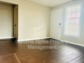 208 Royster Ave in Shelby, NC - Building Photo