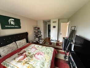 14211 Ivanhoe Dr in Sterling Heights, MI - Building Photo - Building Photo