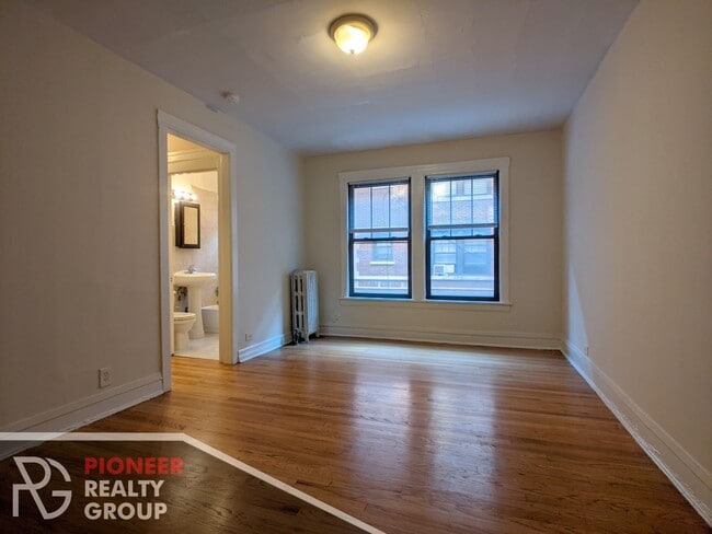 534 W Cornelia Ave, Unit 514-103