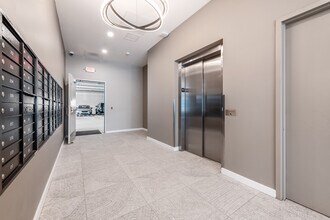 41 West in Cleveland, OH - Foto de edificio - Lobby