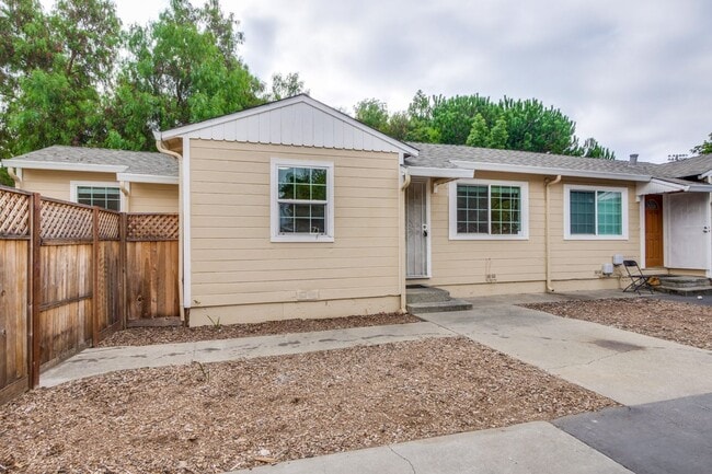 1364-1364 I St in Union City, CA - Building Photo - Building Photo