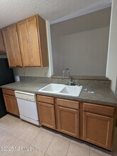 7326 Hawks Point Ct in Jacksonville, FL - Building Photo - Building Photo