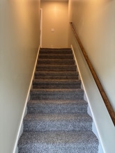 135 Old Fall Creek Rd in Blountville, TN - Foto de edificio - Building Photo