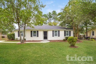 424 Westridge Rd in Elgin, SC - Building Photo