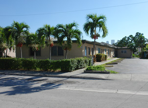 525 SW 11th Ave in Miami, FL - Building Photo - Building Photo