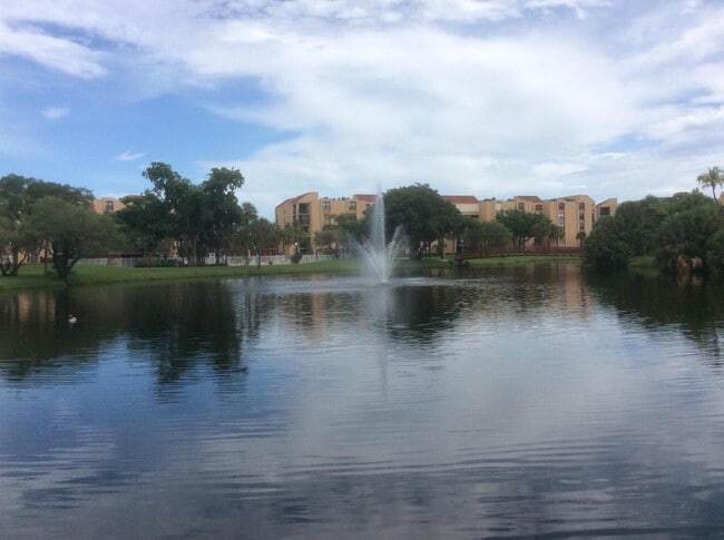 property at 955 Dotterel Rd