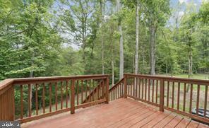 16 Placid Rd in Colonial Beach, VA - Building Photo