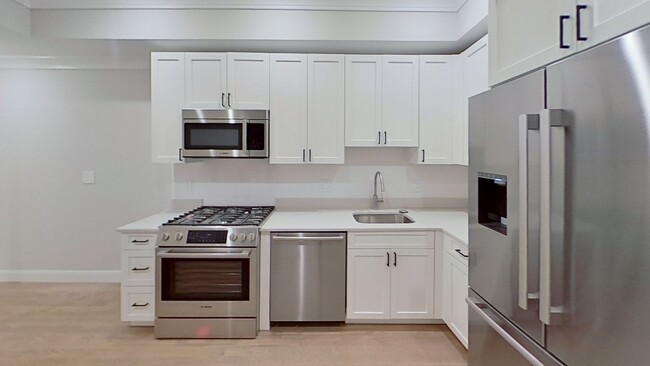 45 Englewood Ave, Unit 6 in Boston, MA - Building Photo - Building Photo